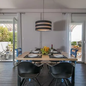 https://apartment-sebalj.in-istria.net
